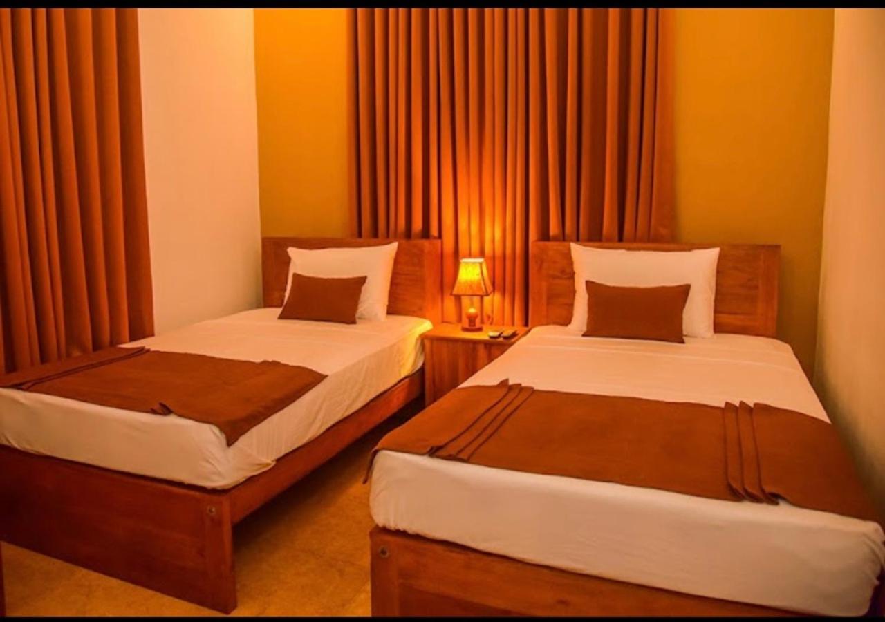 Ace Boutique Airport Otel Katunayaka Dış mekan fotoğraf