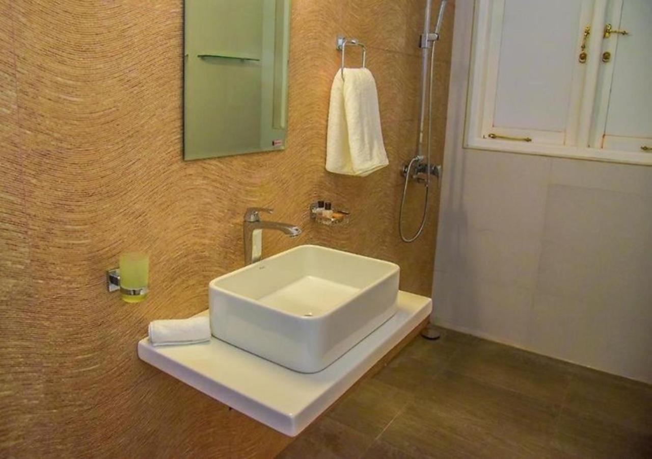 Ace Boutique Airport Otel Katunayaka Dış mekan fotoğraf