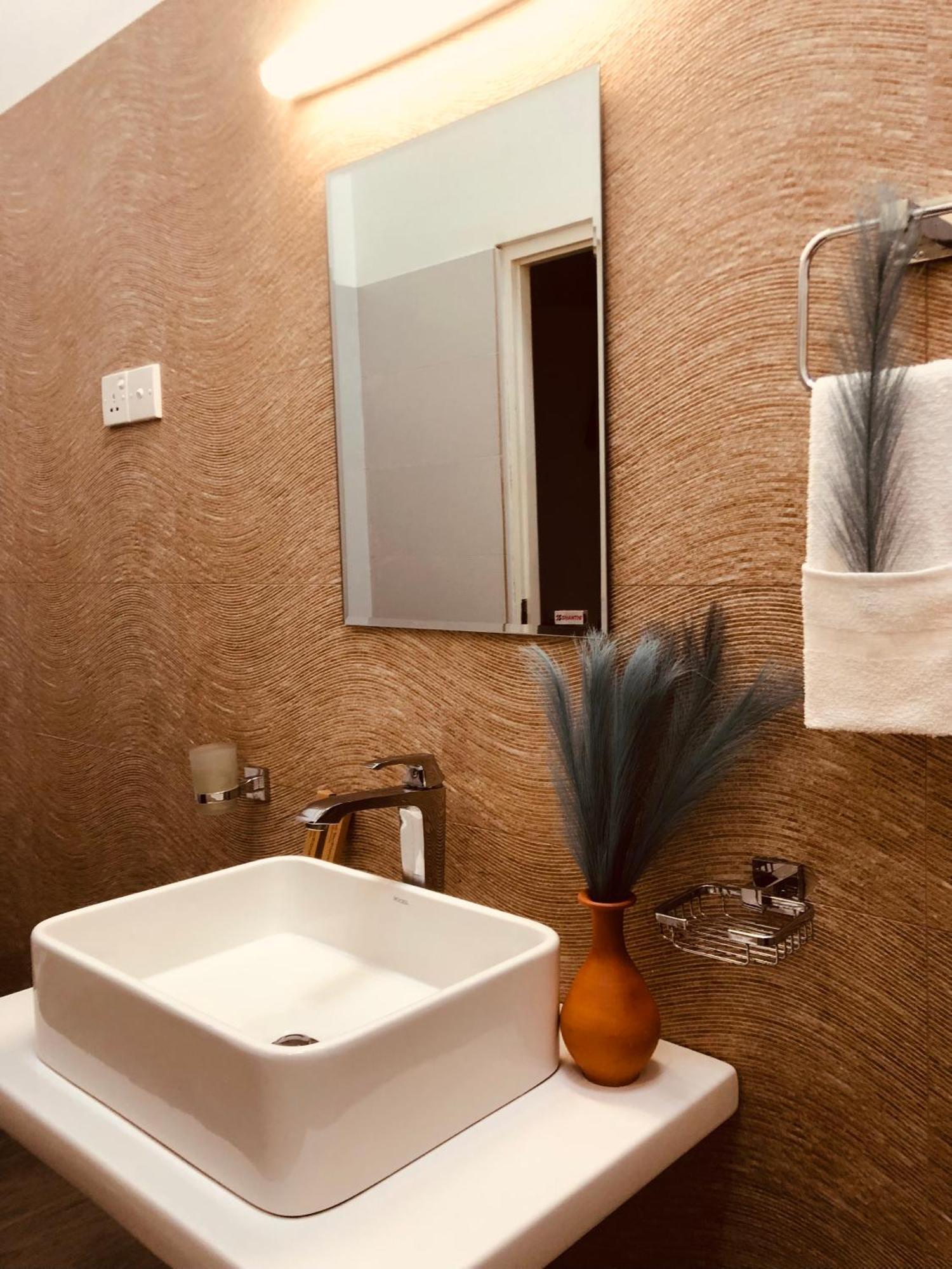 Ace Boutique Airport Otel Katunayaka Dış mekan fotoğraf