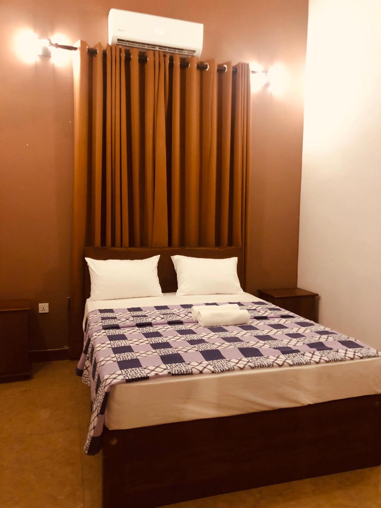 Ace Boutique Airport Otel Katunayaka Dış mekan fotoğraf